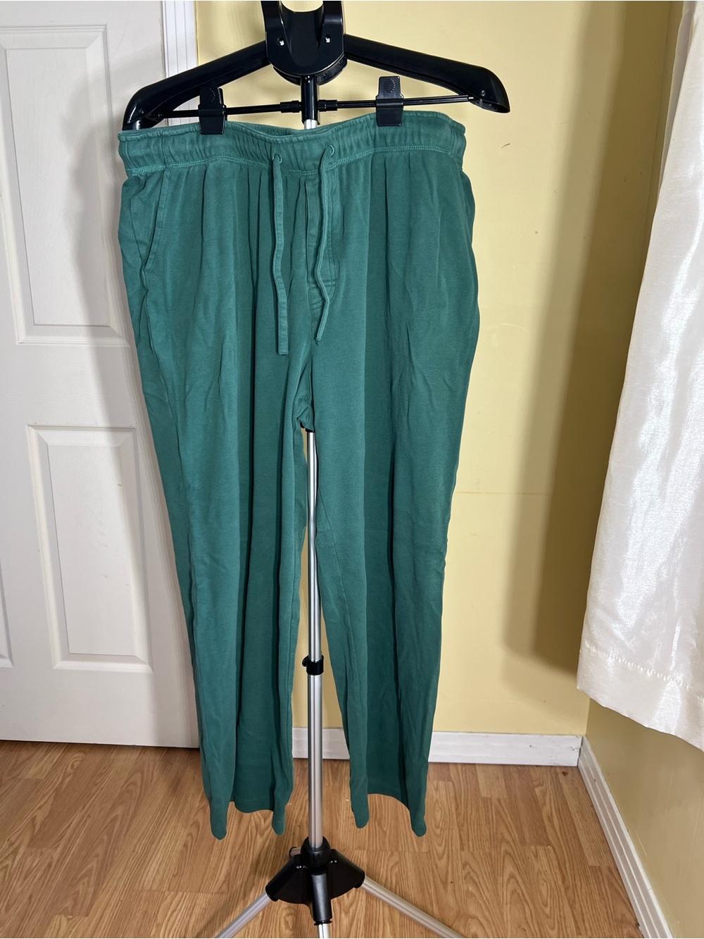 L.L.Bean Men’s Joggers – Deep Green – Size XL